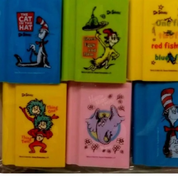 Toys Lot Of 2 Dr Seuss Mini Book Erasers Cat In The Hat Teachers Stoc
